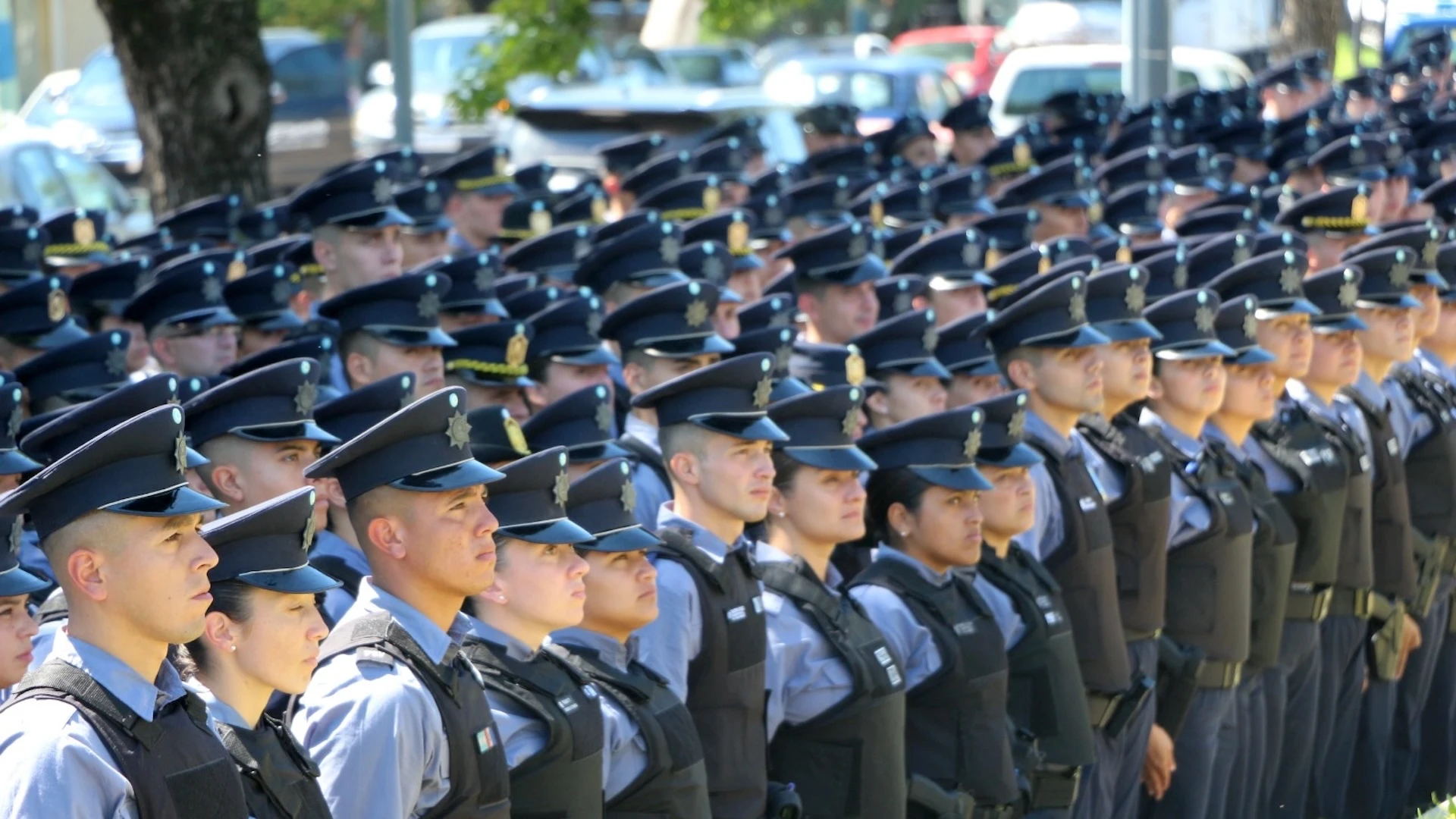 La provincia de Santa Fe sumó 1.100 agentes de policía