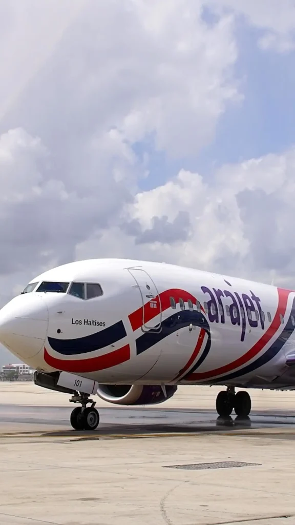 Arajet suma frecuencias semanales a Punta Cana y Santo Domingo y lanzó descuentos