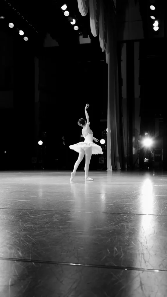 La Escuela Municipal de Danzas de Rosario celebra 100 años con Hernán Piquín