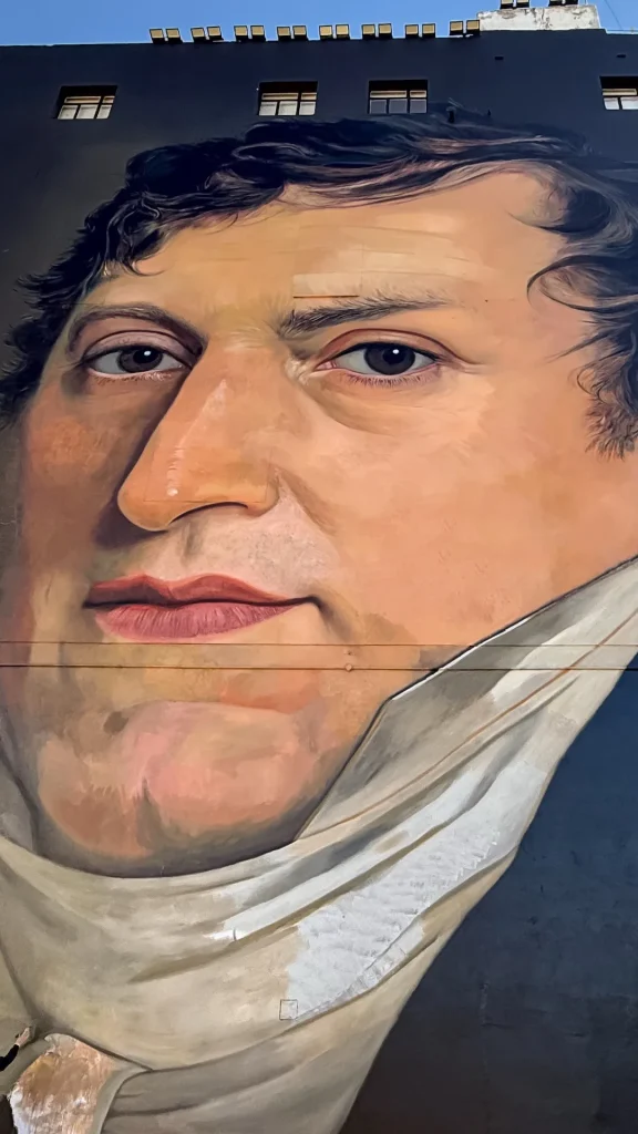 Así quedó el mural de Manuel Belgrano detrás del edificio de la Municipalidad de Rosario