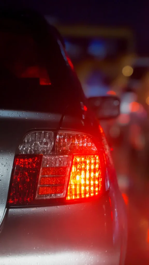 Se vendieron más de 12 mil autos en Rosario en el primer semestre del año, pero no se construyen cocheras