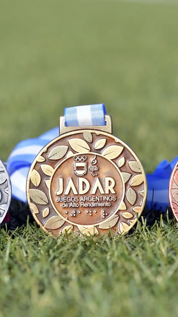 Así serán las medallas de los Juegos Argentinos de Alto Rendimiento Rosario 2025