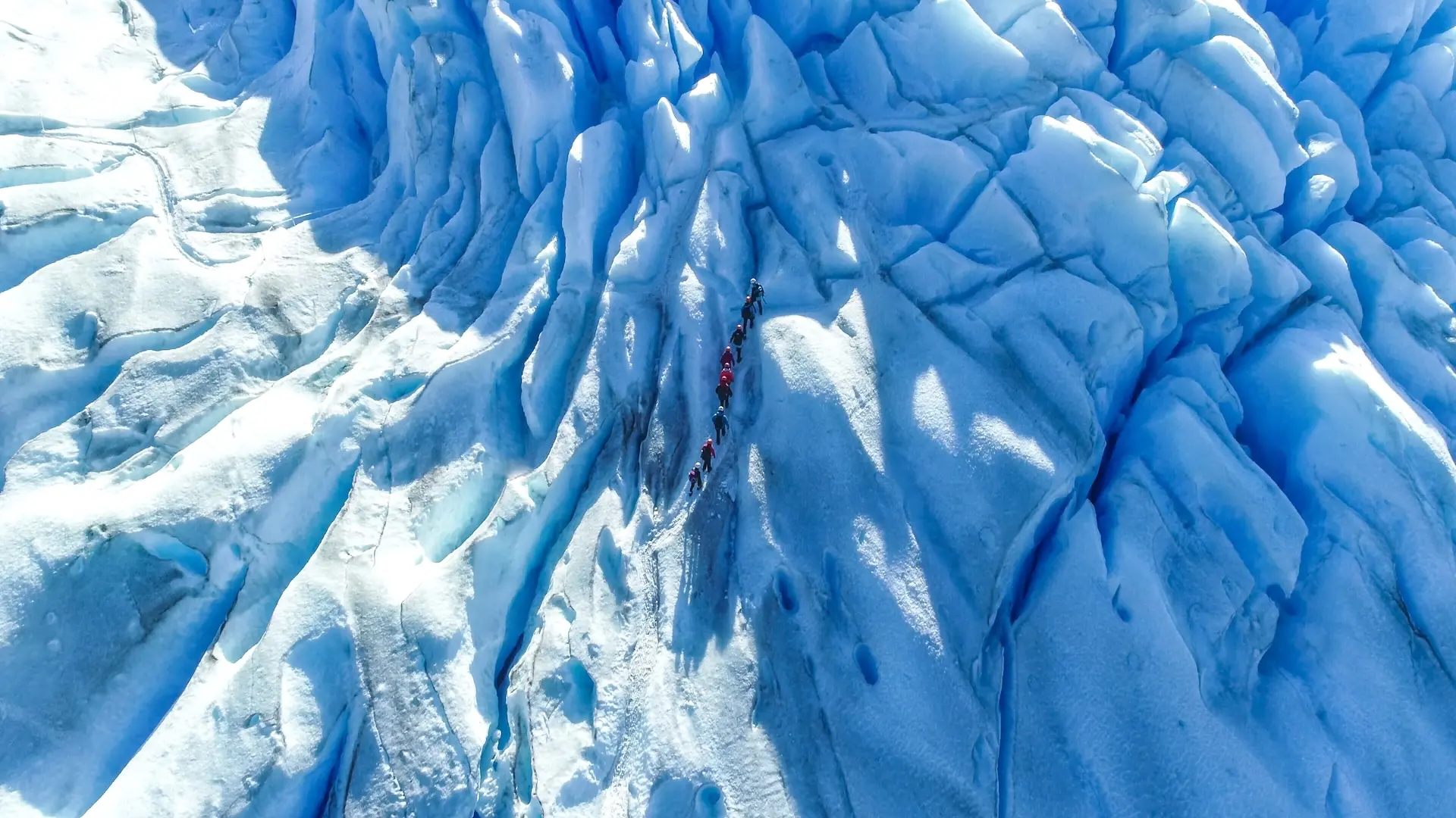 Arranca la temporada 2025 de trekking en el Glaciar Perito Moreno. ¿Cuánto cuesta?