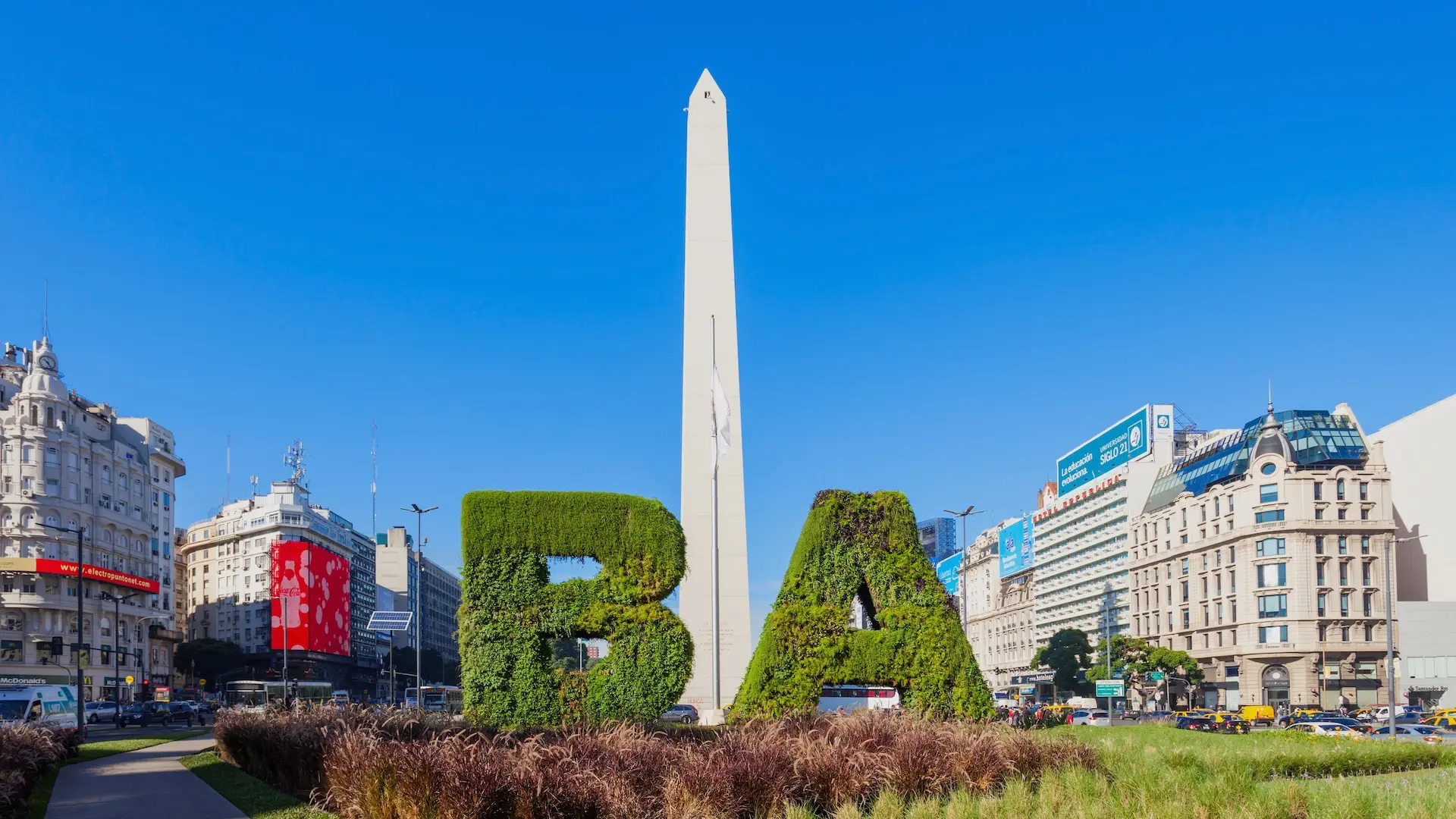 Flybondi lanzó pasajes para volar por Argentina de 19.999 pesos