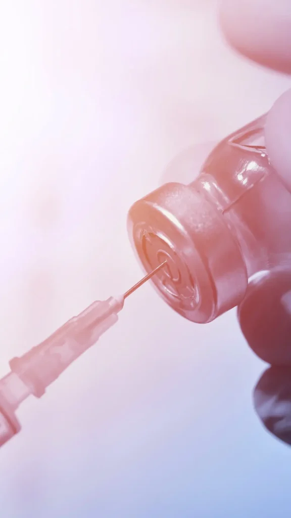 ¿Cuánto cuesta la vacuna contra la fiebre amarilla en 2025?