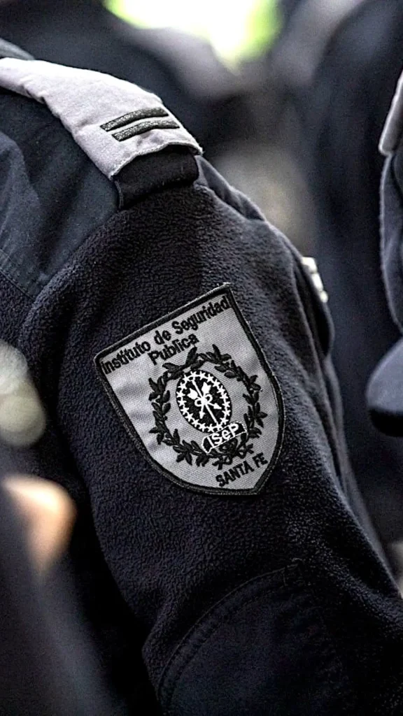 Se abrió la inscripción para sumar más policías en Santa Fe