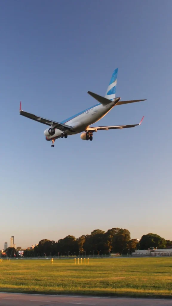 Ampliarán las zonas de seguridad y preembarque en el Aeroparque Jorge Newbery