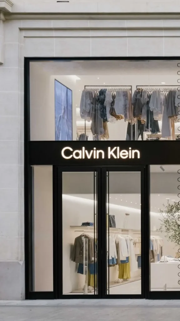 Calvin Klein desembarca en Alto Rosario Shopping
