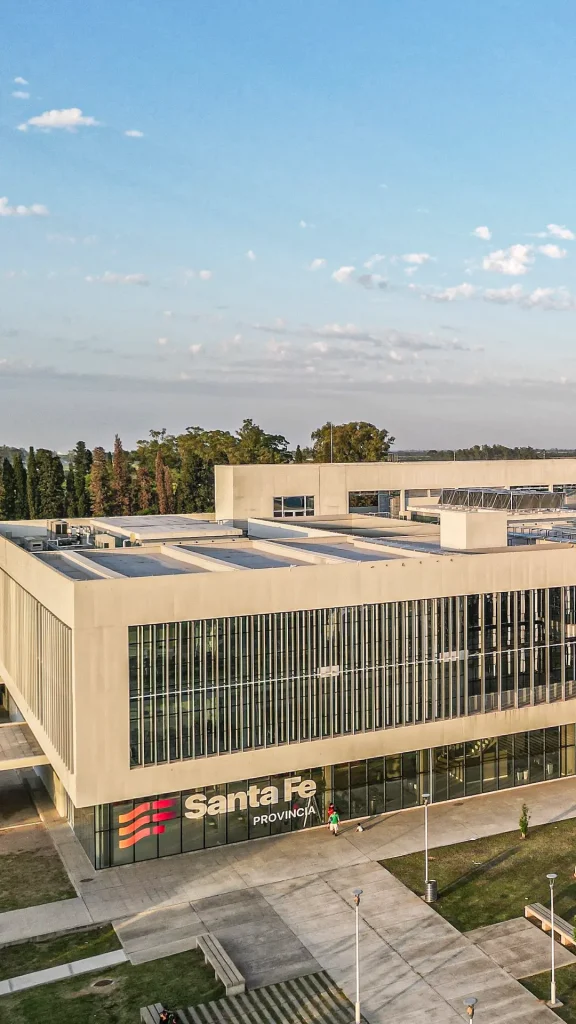 Inauguró el Nuevo Hospital Regional de Rafaela: es el más moderno de Argentina