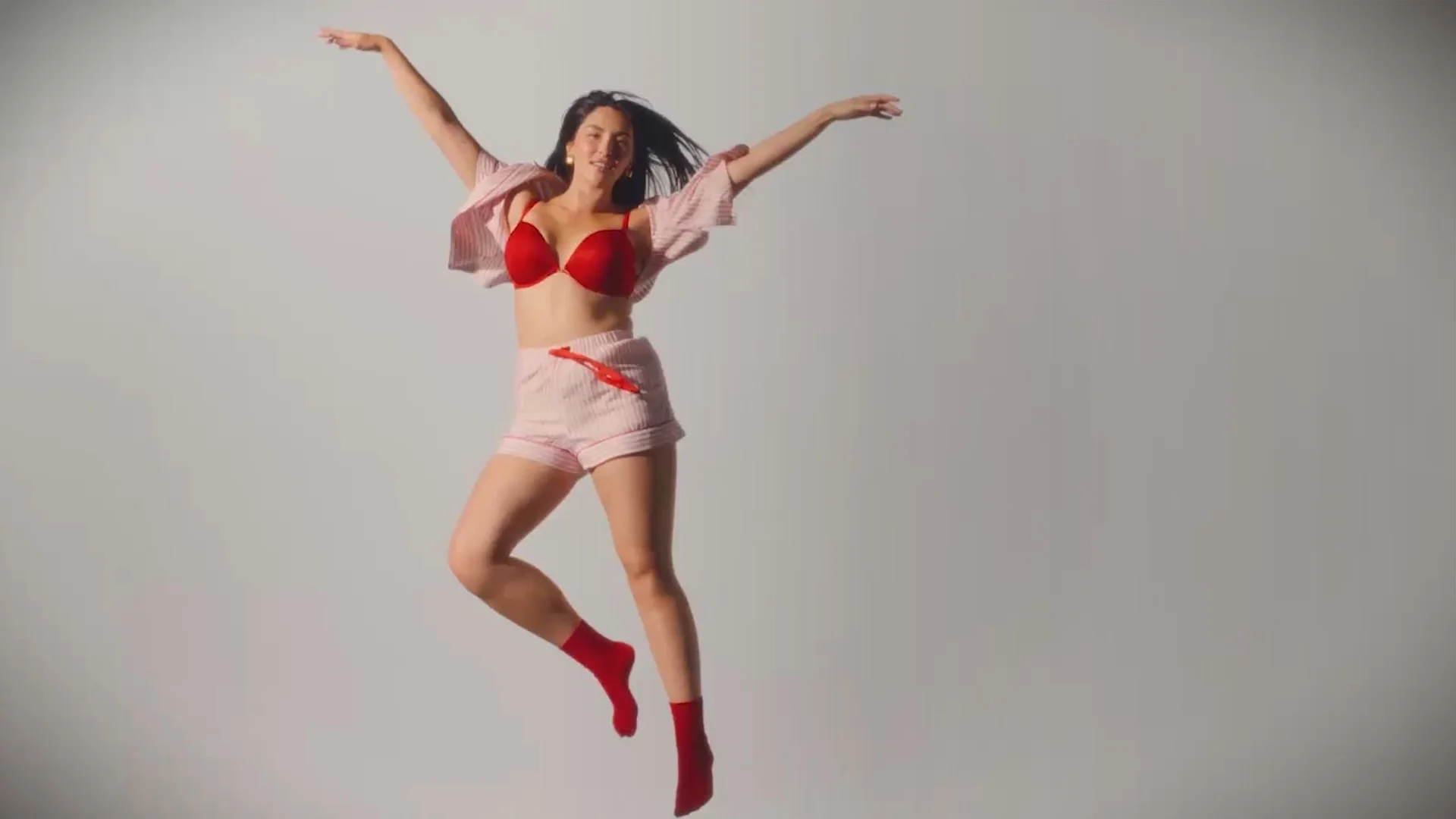 Victoria Secret inaugura en Alto Palermo su primer store con lencería en Argentina