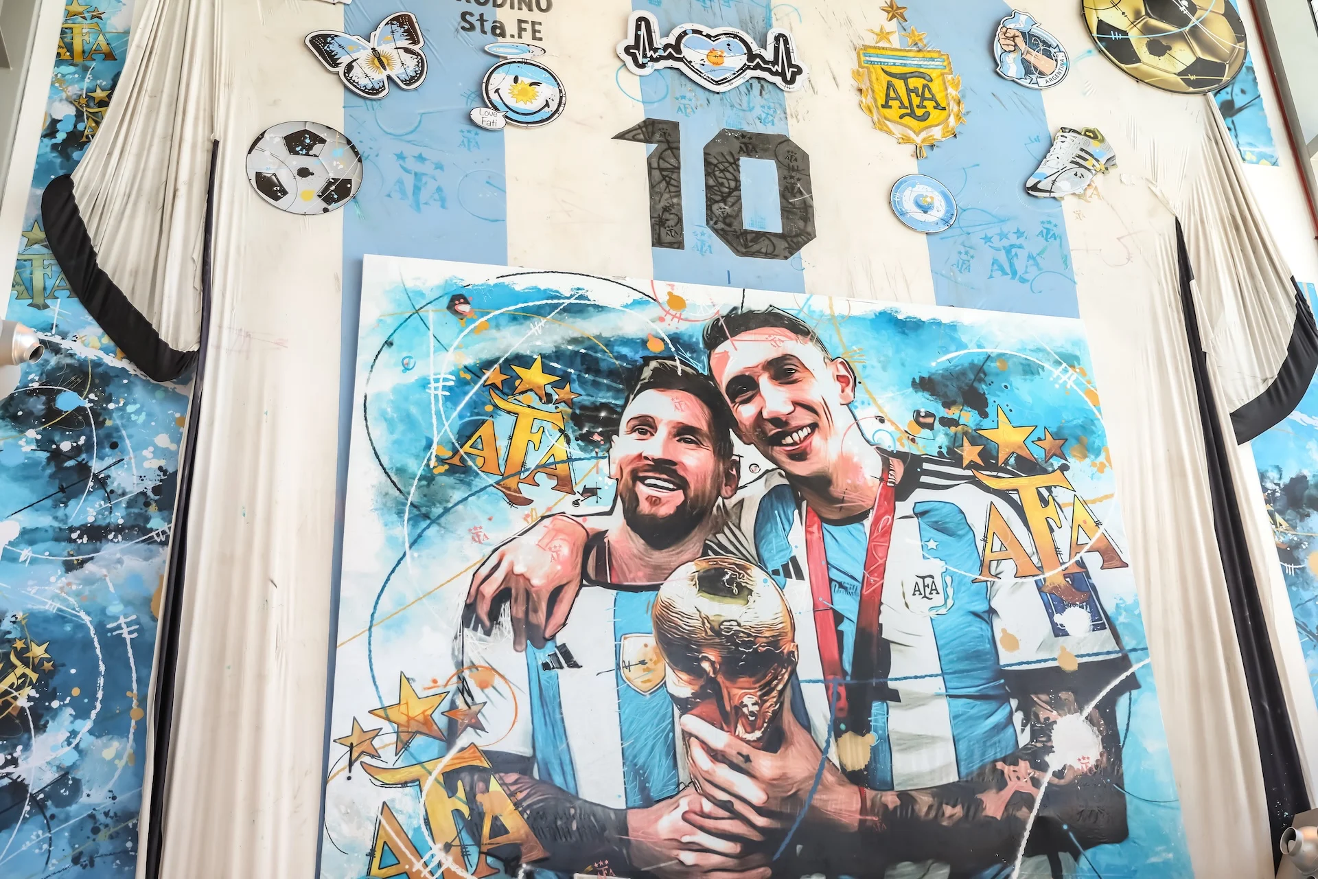 Así es el nuevo aeropuerto de Rosario en imágenes: mangas, cintas, Migraciones y más