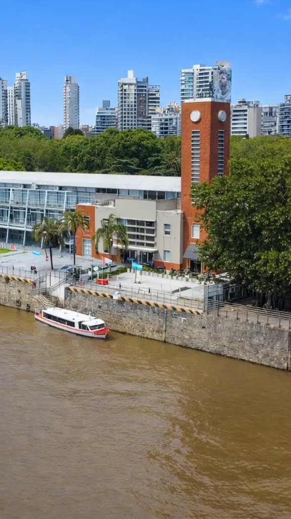Siguen en febrero los cruces a las islas desde la Estación Fluvial de Rosario