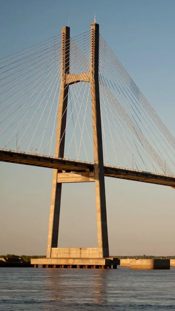 Comenzaron las obras de bacheo en el puente Rosario Victoria: ¿qué pasará con el peaje?