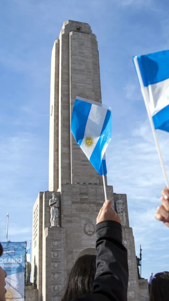 Monumento a la Bandera: el Gobierno de Santa Fe quiere hacerse cargo de las obras de restauración