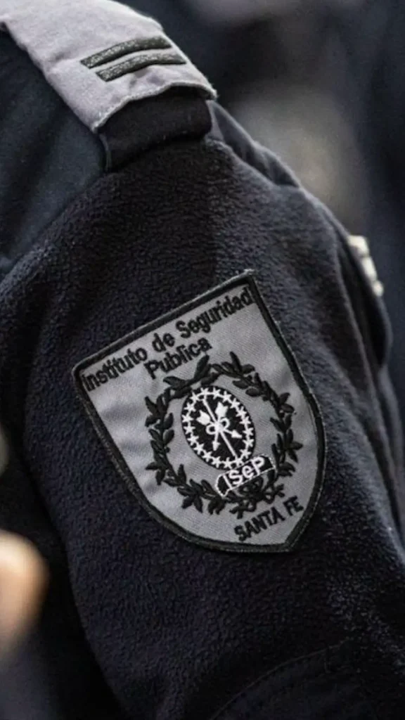 El Gobierno de Santa Fe busca sumar 1.400 nuevos policías y ofrece becas