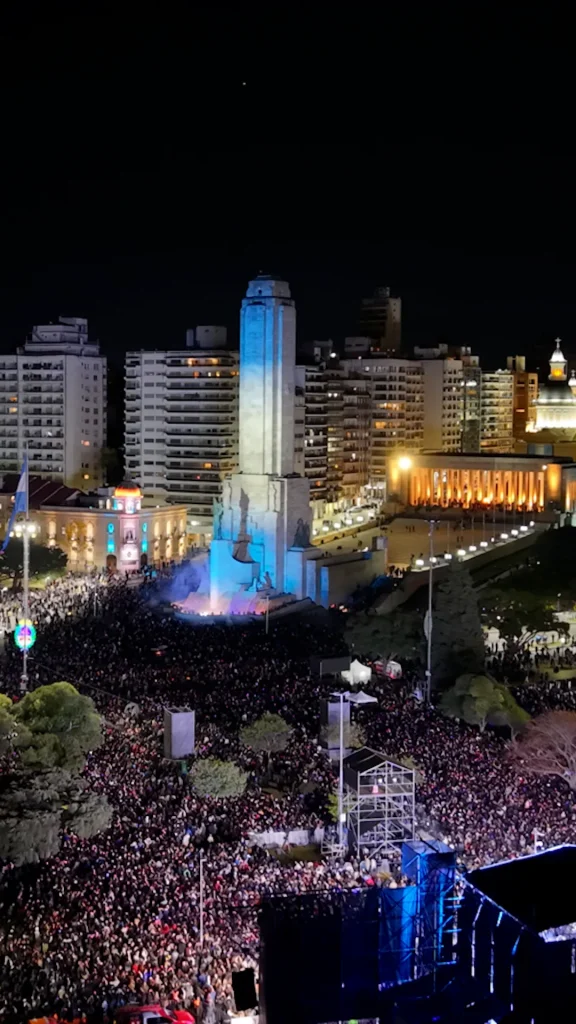 Más de 350 mil personas en los festejos por el Día de la Bandera en Rosario