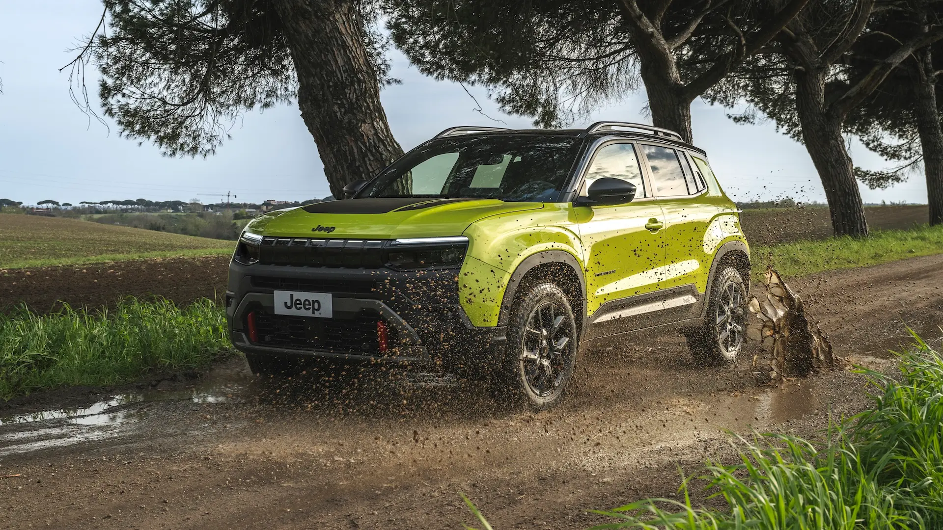 El nuevo Jeep Avenger se presenta en el Salón del Automóvil de Rosario