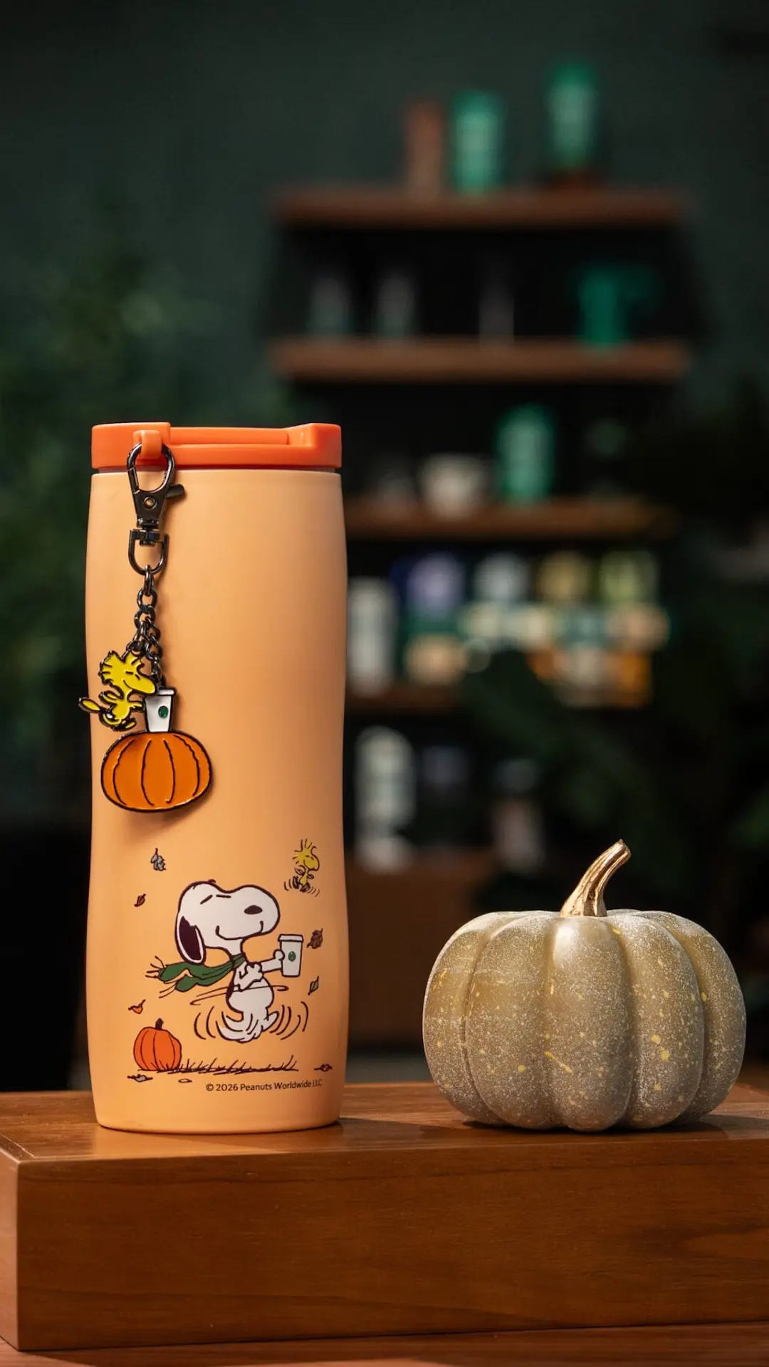 En octubre, llega la colección de Snoopy a Starbucks Argentina